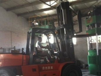 圖 浦東張江 金橋 川沙吊車叉車租賃 設(shè)備搬運(yùn)工廠搬遷 上海租賃